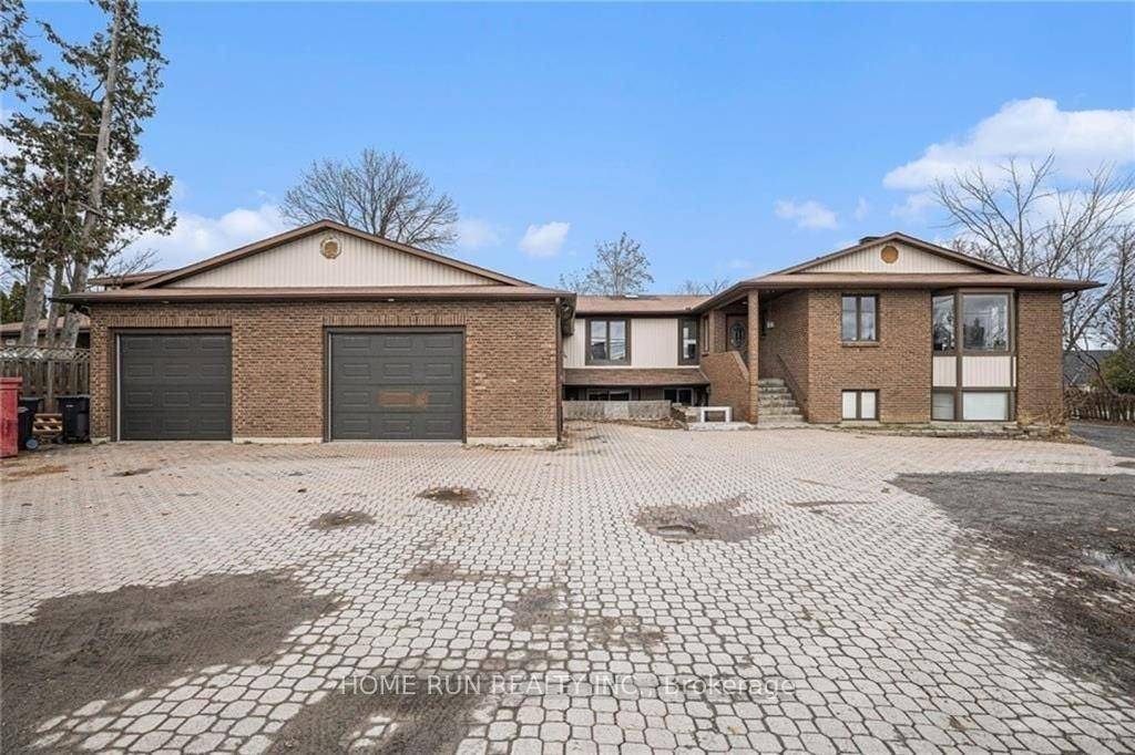 1057 Carp Road, Stittsville - Munster - Richmond, ON K2S 1B9