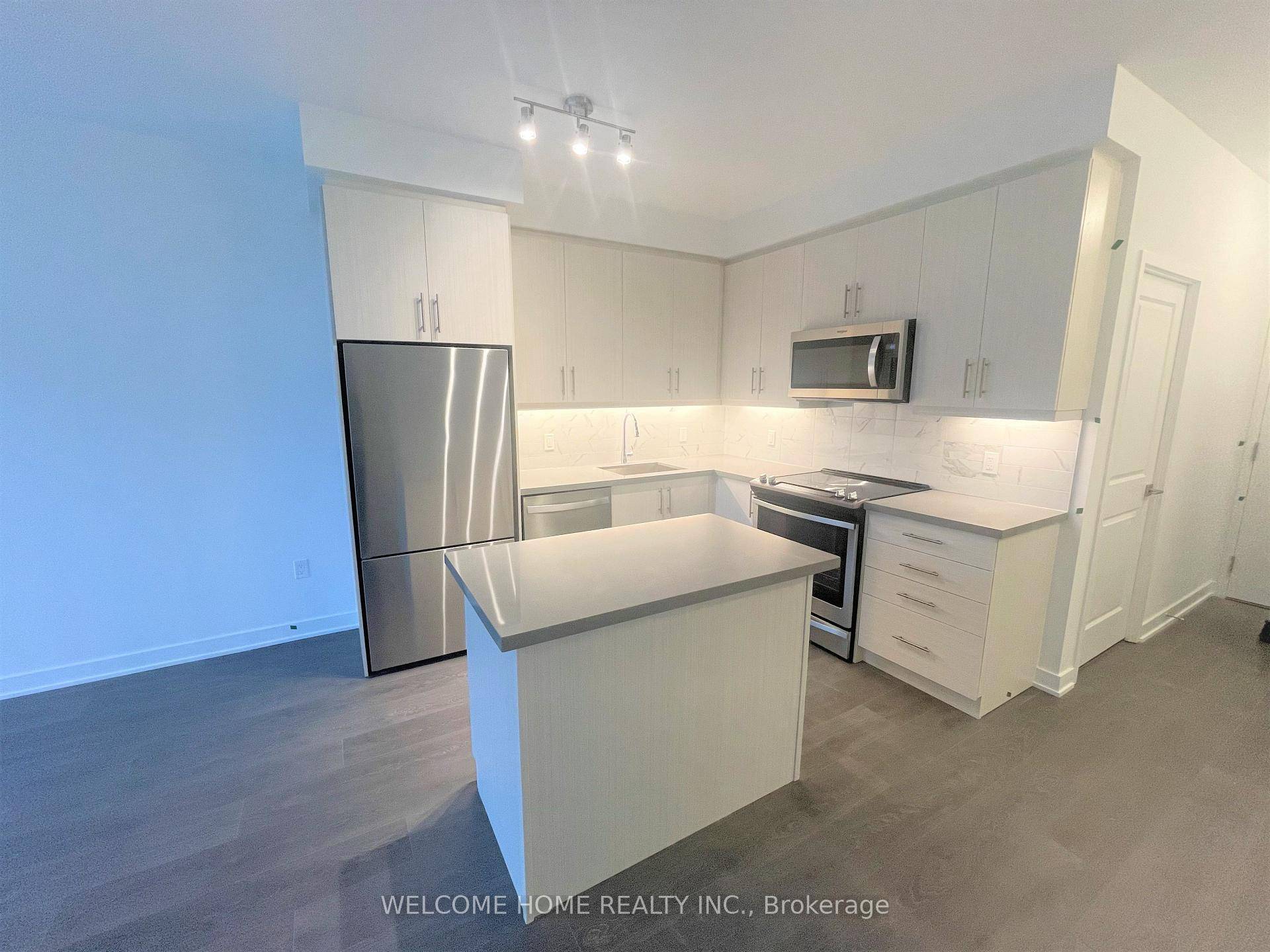 MOVE IN READY ! RARE 1 Bedroom Plus Den that is fully closed off with a Door !