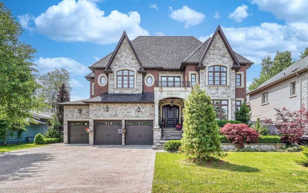 Welcome To 173 Lakeland Crescent An Exceptional Custom Built Waterfront Estate In The Exclusive Lake Wilcox Community In Oak Ridges, Richmond Hill.
