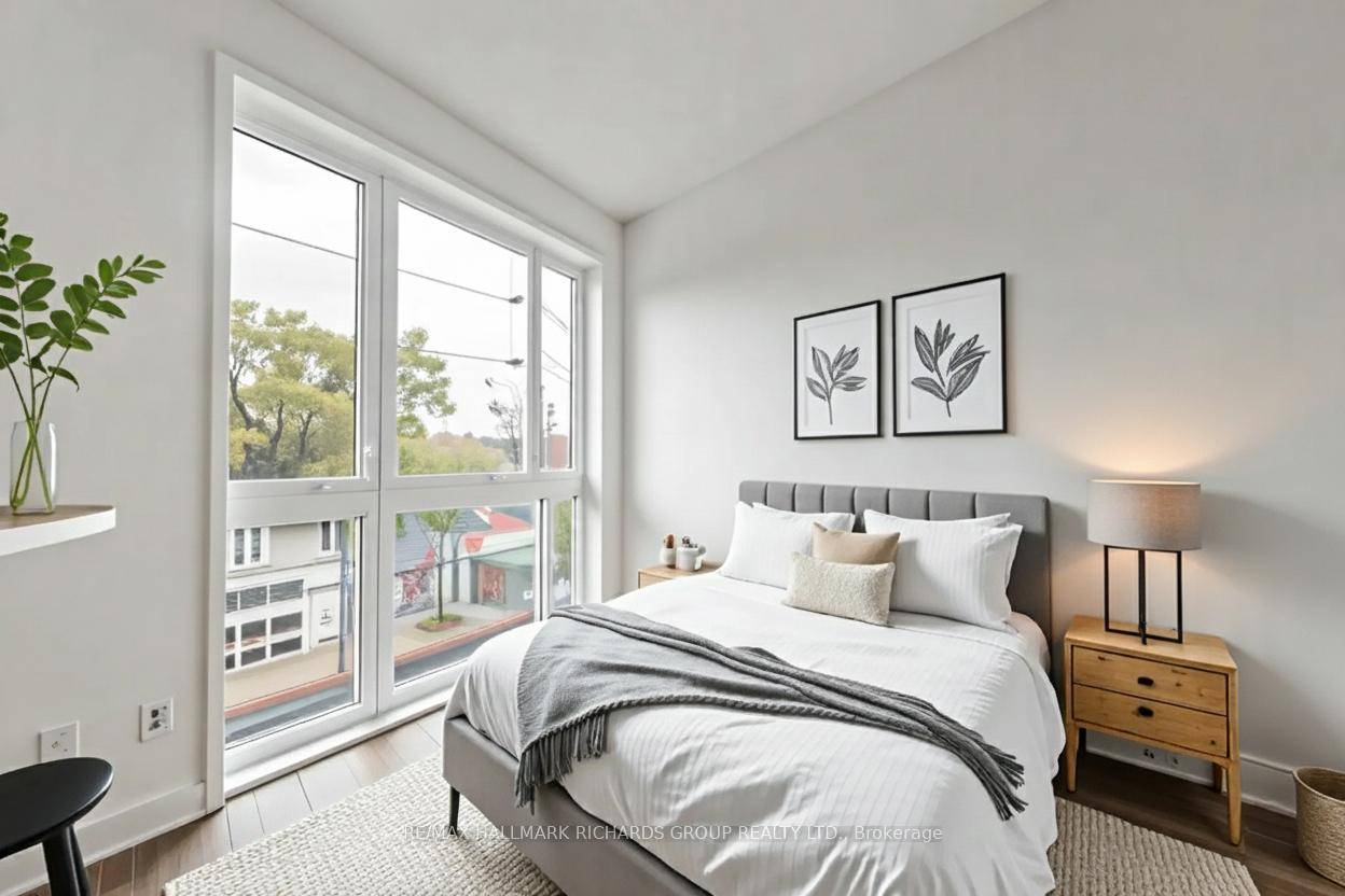 Brand new. Never lived in.