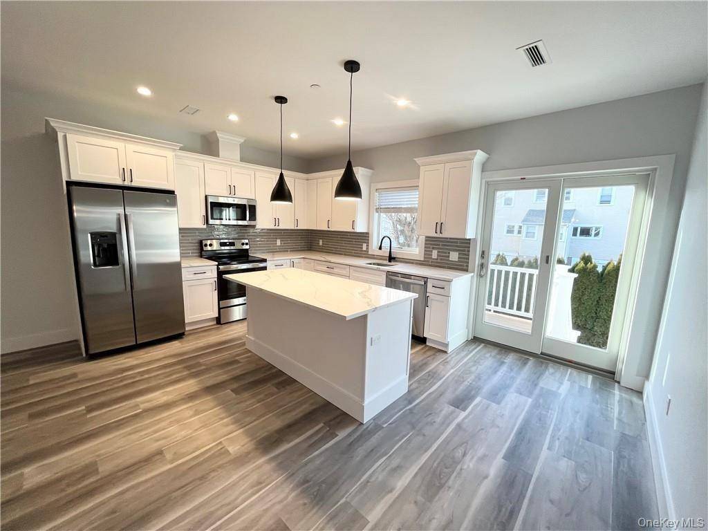 Welcome to West Harrison !