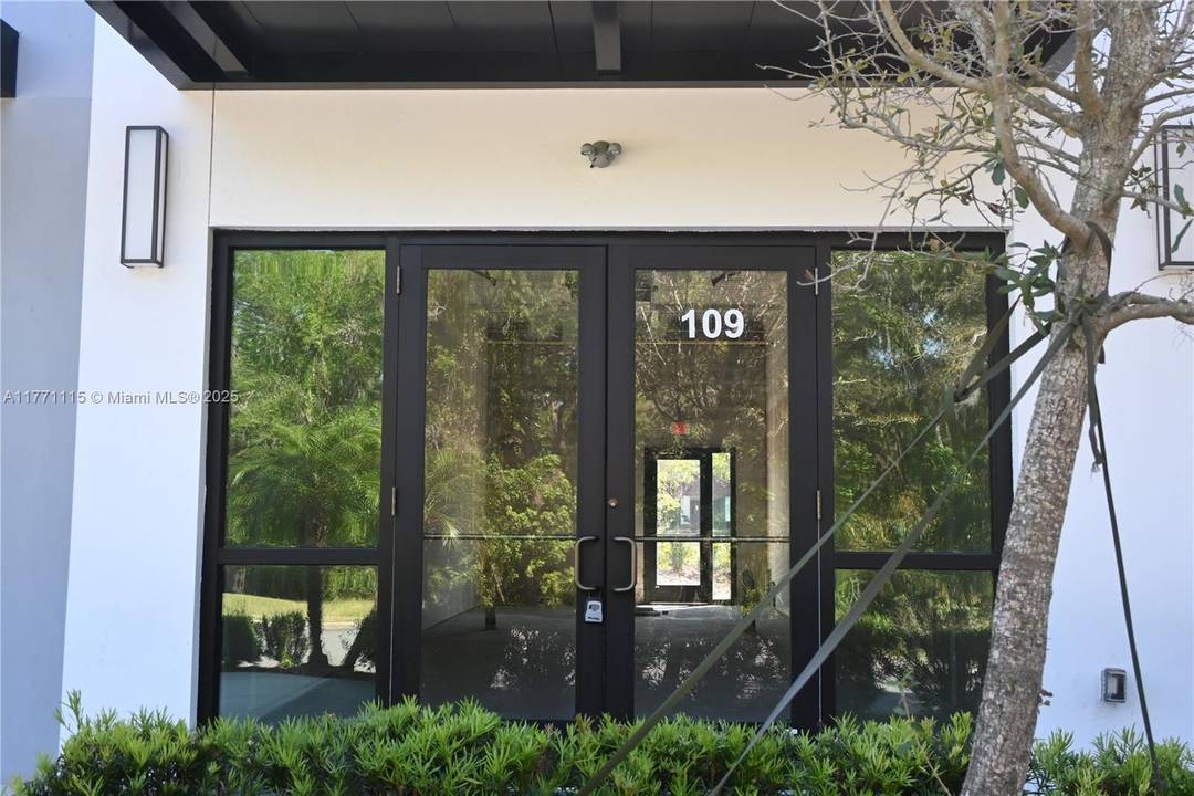 This exceptional commercial property offers a prime opportunity for businesses in Orlando s thriving University area.