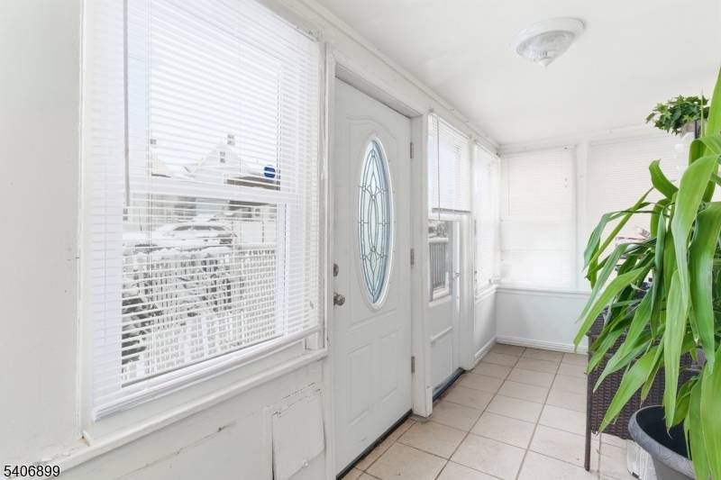 Welcome to this charming 2 bedroom, 1 bath single family home located in East Orange.