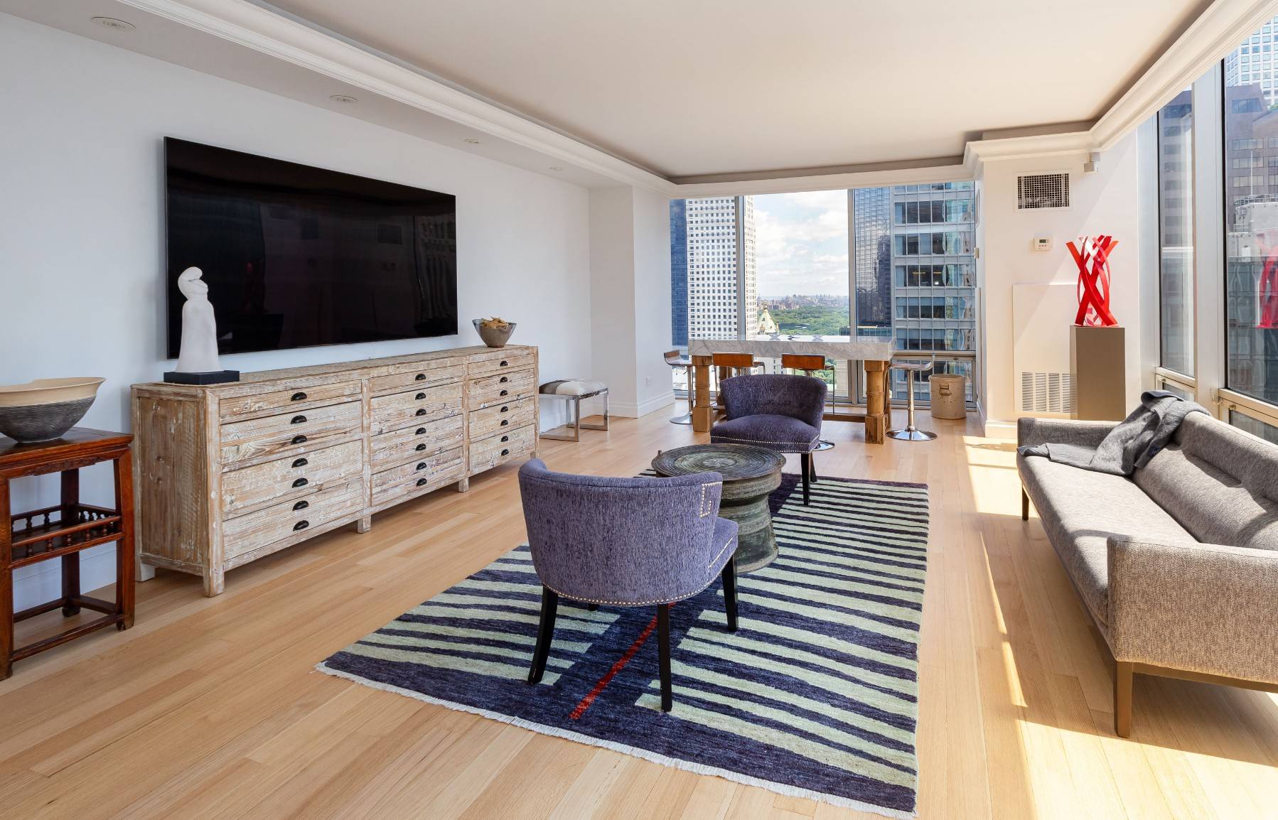 Discover the epitome of luxury at the prestigious Olympic Tower, a radiant gem overlooking Central Park.