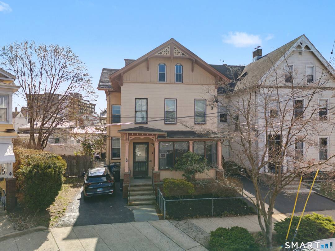 Impeccable investment opportunity in the heart of Downtown New Haven, just steps from Yale University and the Broadway district.