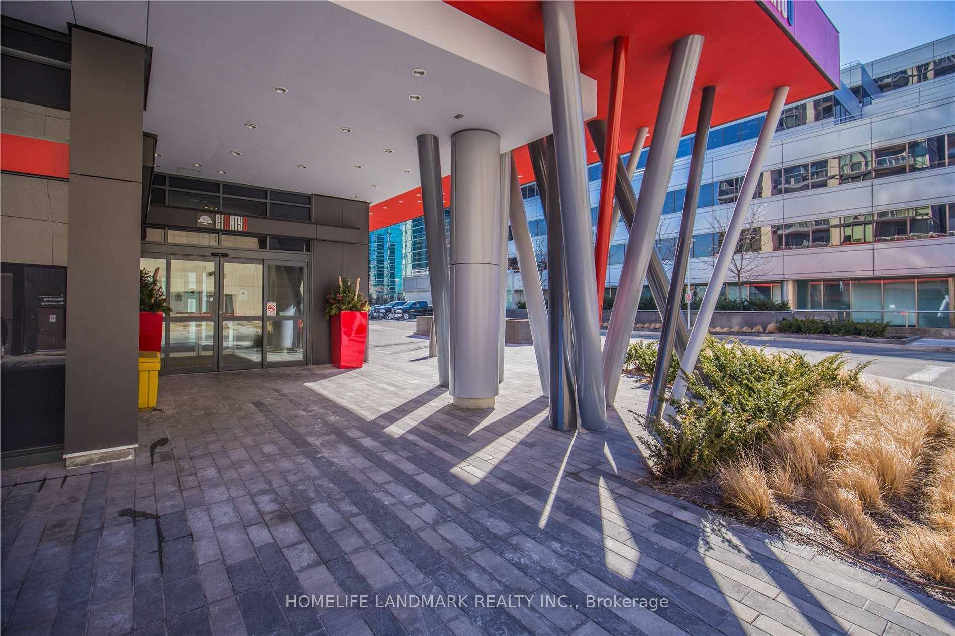 Luxury One Bedroom, Unobstructed East Exposure View, 9' Ceiling, 1 Parking amp ; 1 Locker Included.