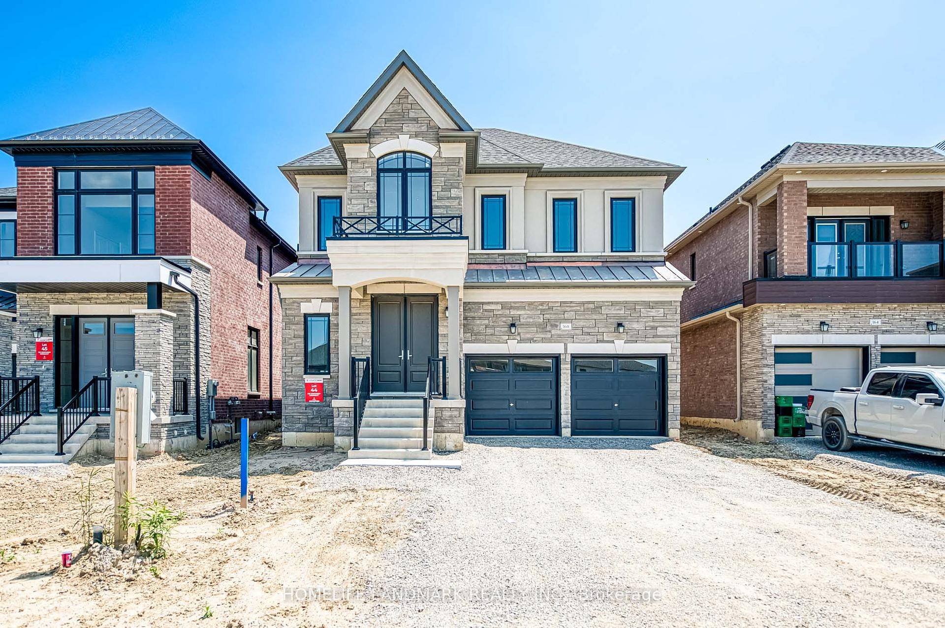 The jewel of Vellore Village, Vaughan.