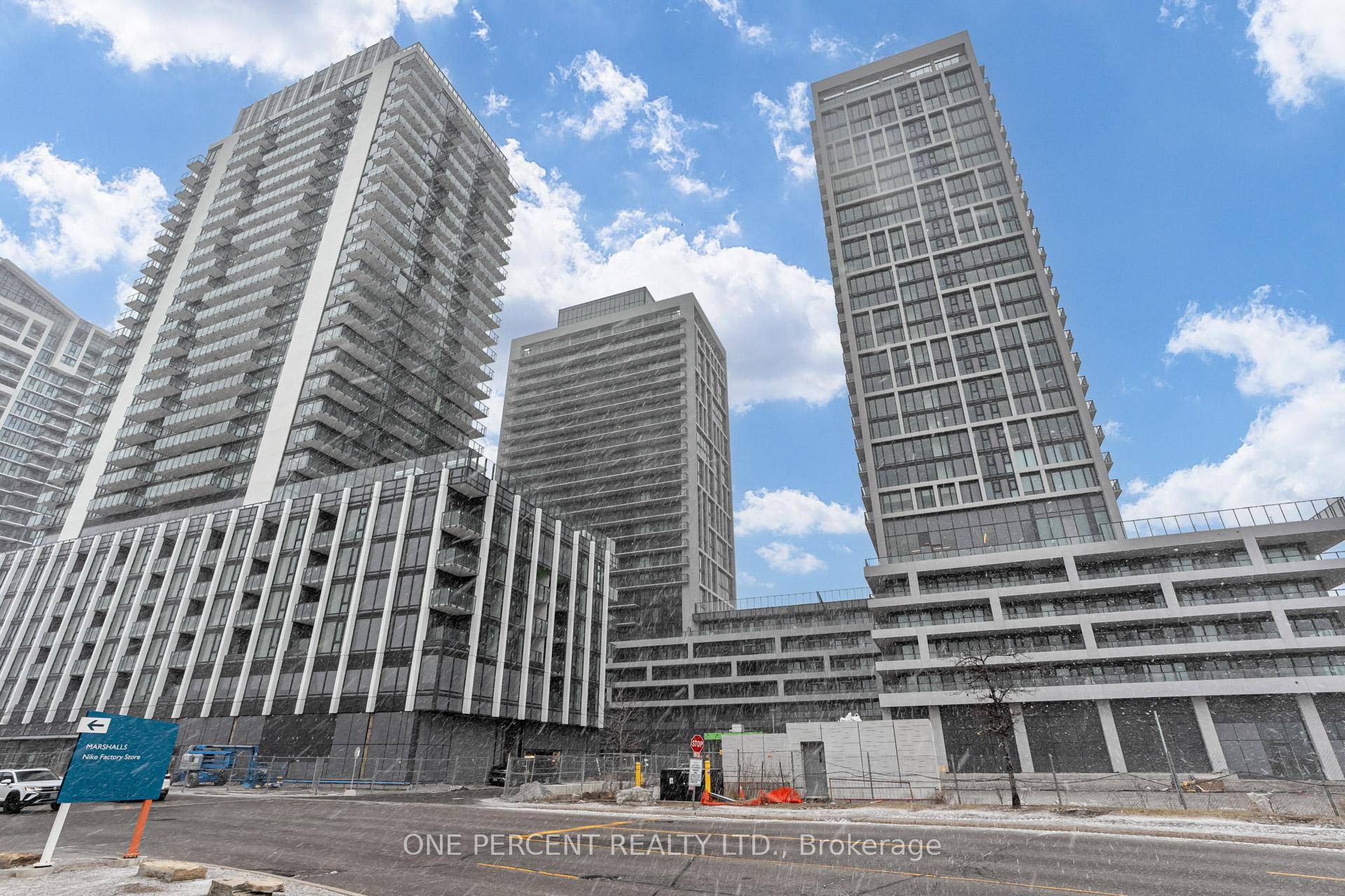 Charisma On The Park North Tower !