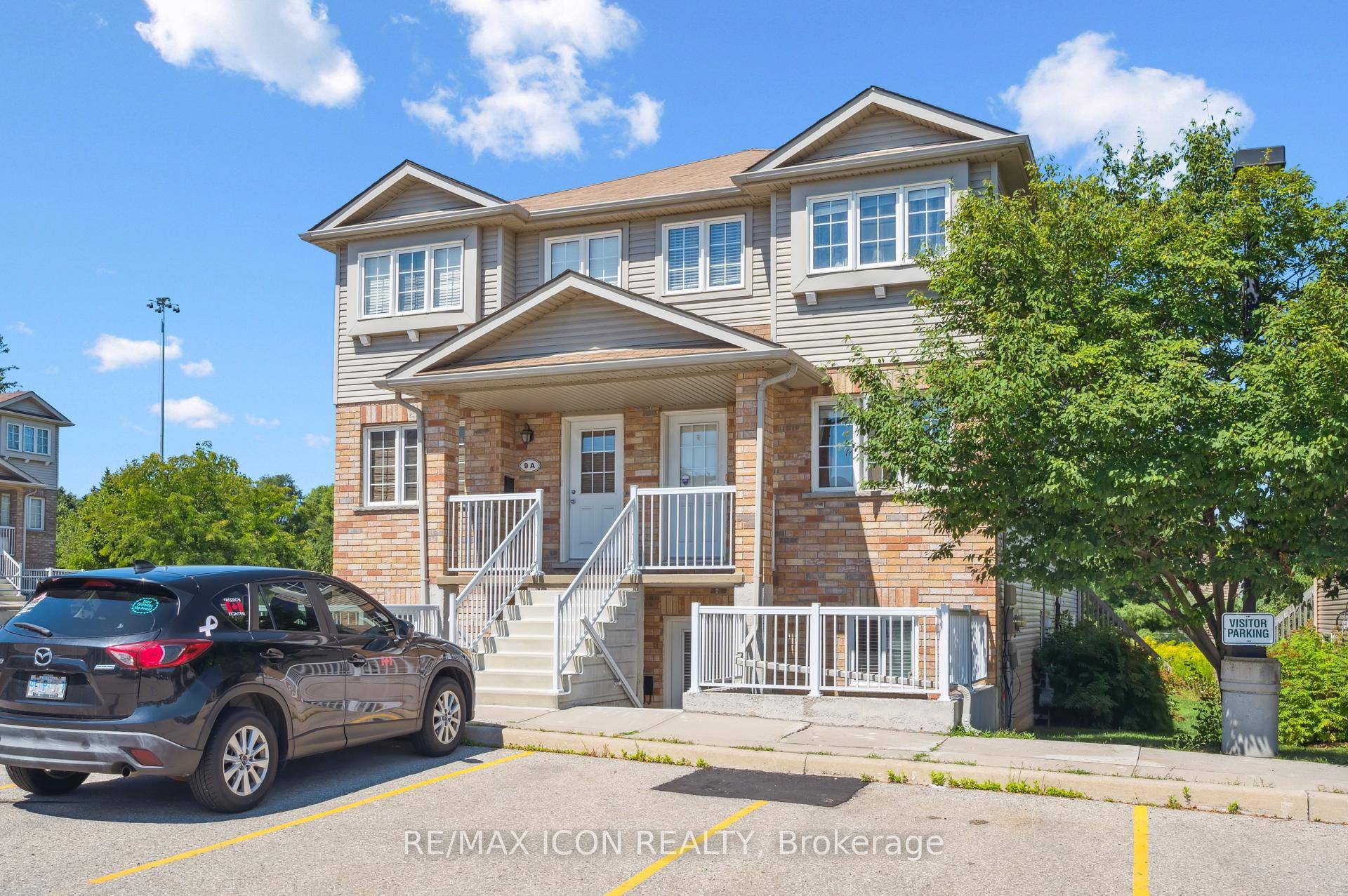 3 MONTHS OF PRE PAID CONDO FEES INCLUDED !