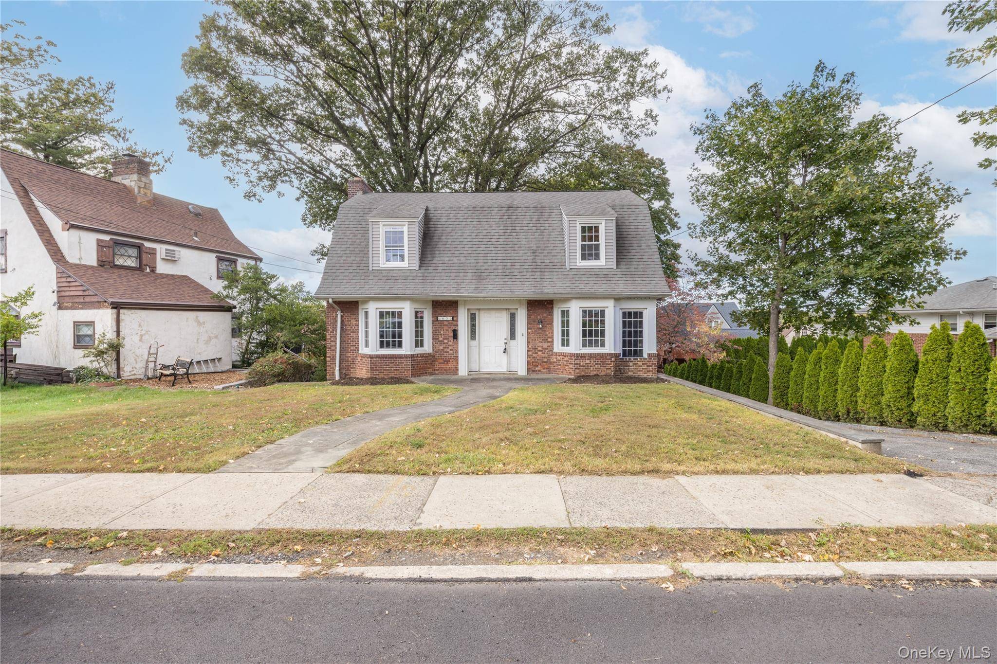 Classic colonial in Homefield, Yonkers, NY.