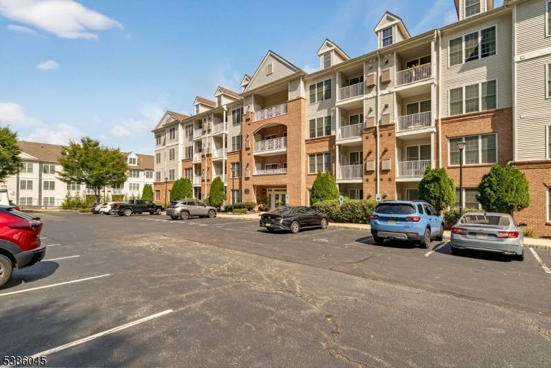 Welcome to this stunning home in the sought after Grande community of Riverdale, offering the perfect balance of style, comfort, and convenience.