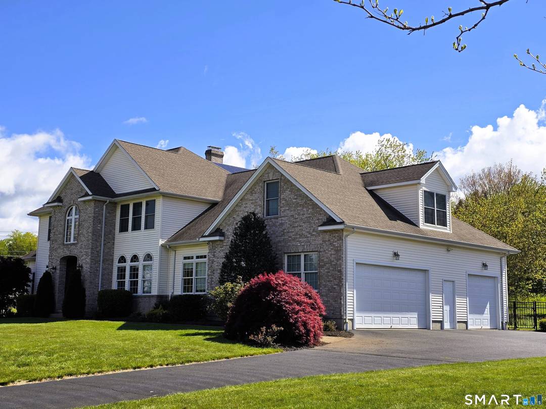Welcome to a luxury home that delivers elegance, comfort, privacy, and lifestyle in every detail.