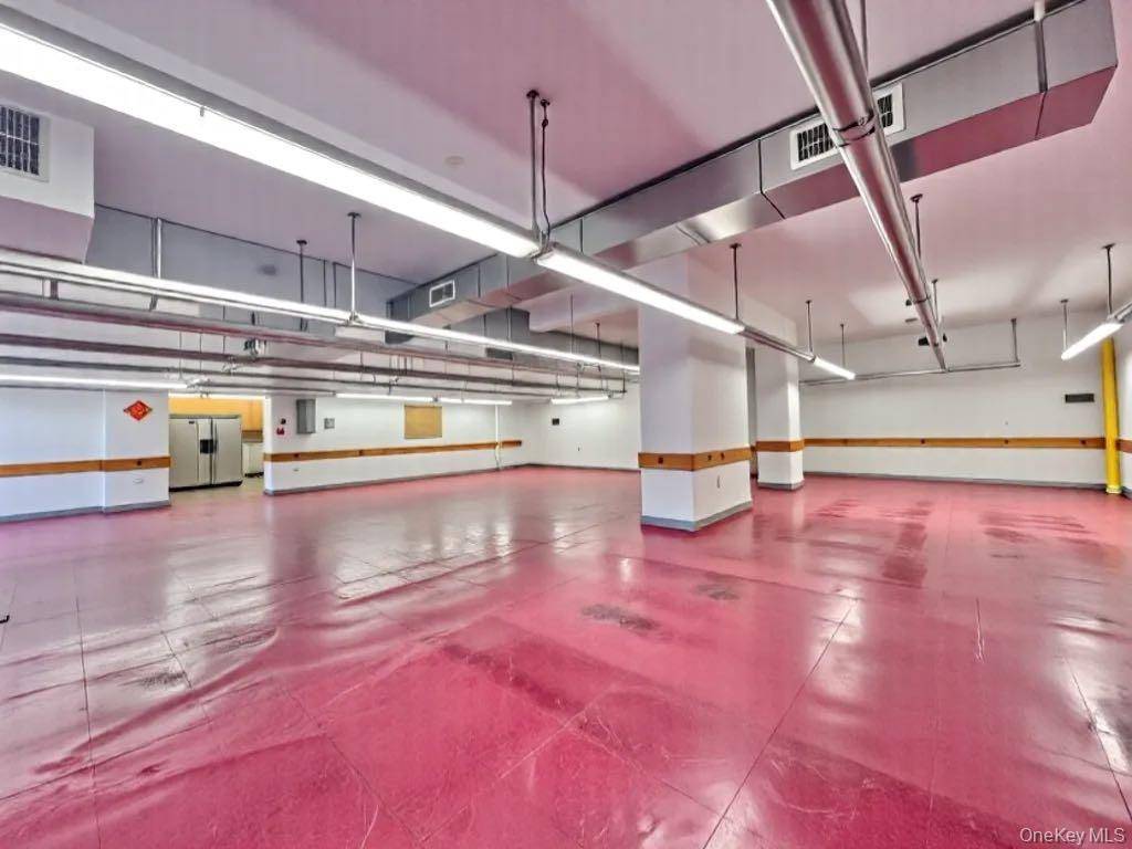 At the corner of 43 Ave and Junction Blvd, this rarely available corner location is ready for your new business !