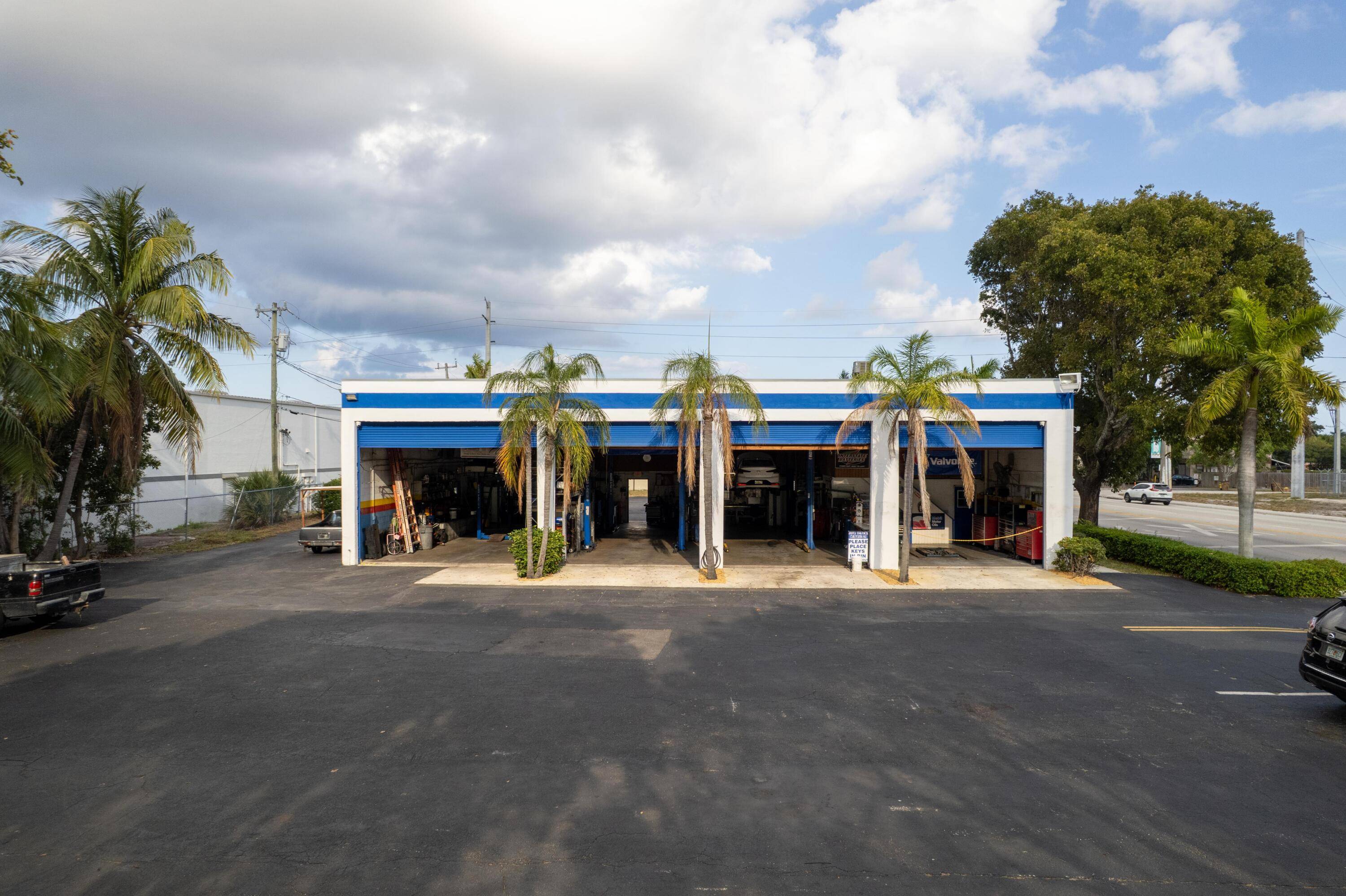 This Auto repair business is a staple in Deerfield.