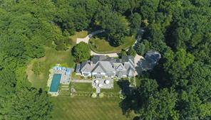 48 Porter Street, known as Porter House, is situated in one of Lakeville, CT premier locations.
