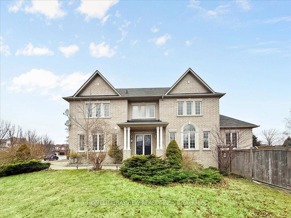 Crafted with enduring quality and maintained in absolutely mint, top condition, this exceptional 4 bedroom, 4 bathroom detached home sits on a spacious pie shaped lot in the prestigious Rouge ...