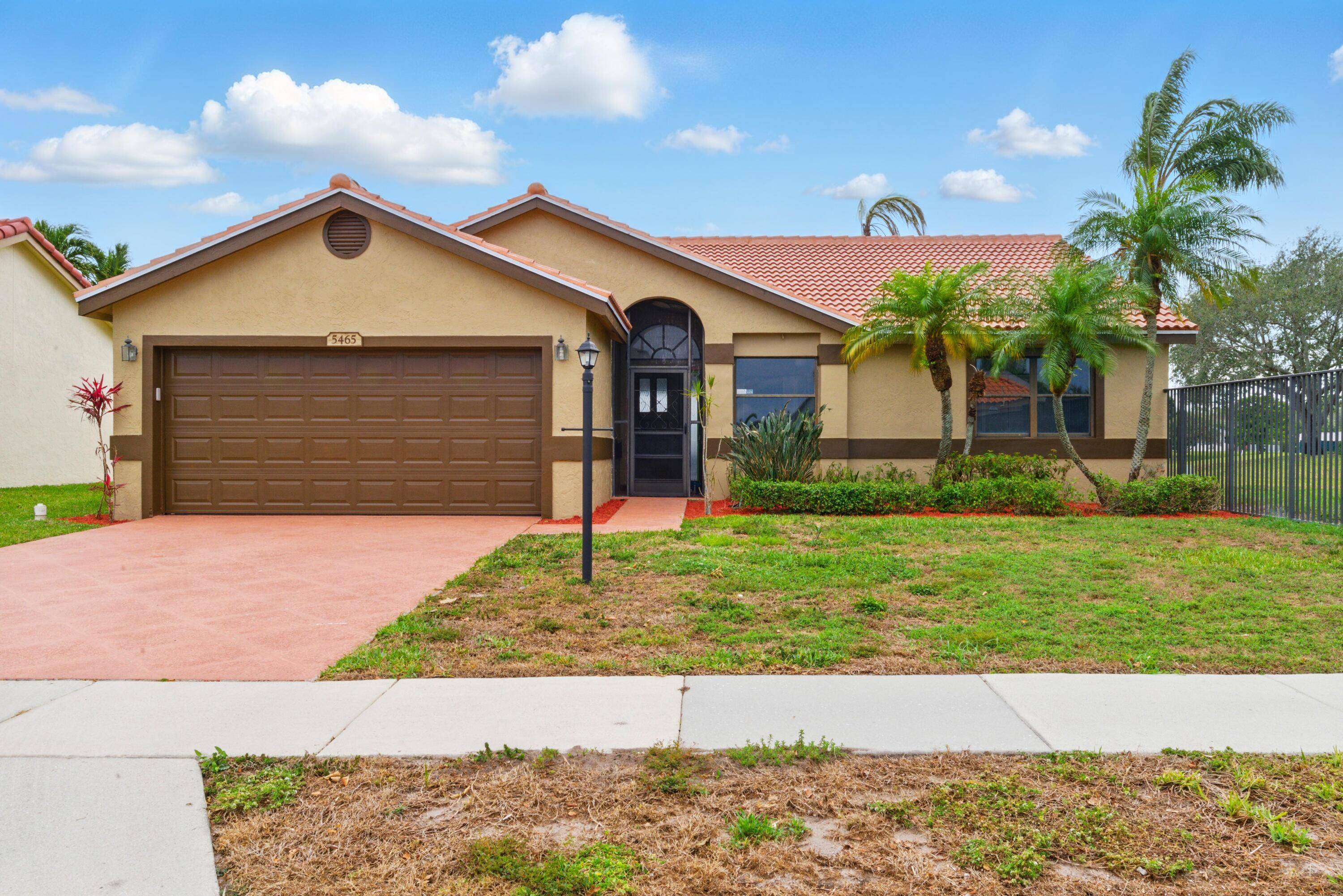 This stunning newly renovated 3 bedroom, 2 bath navigable lakefront residence offers breathtaking panoramic views of the water.