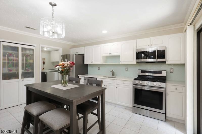 Welcome to the stylish 2 bed, 2.