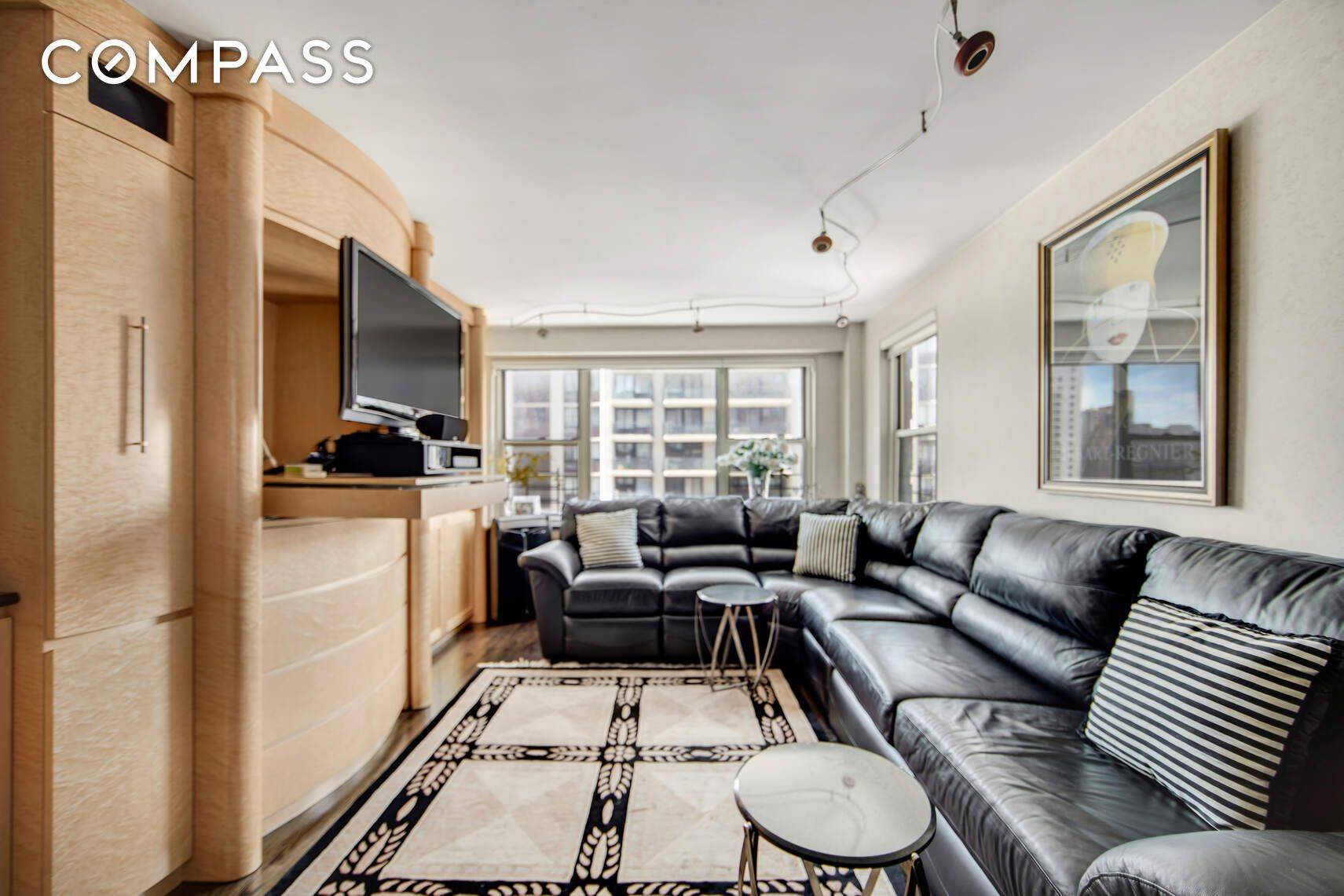 Welcome to unit 15F at 400 East 85th Street, a fully outfitted two bedroom apartment with two renovated, full bathrooms.