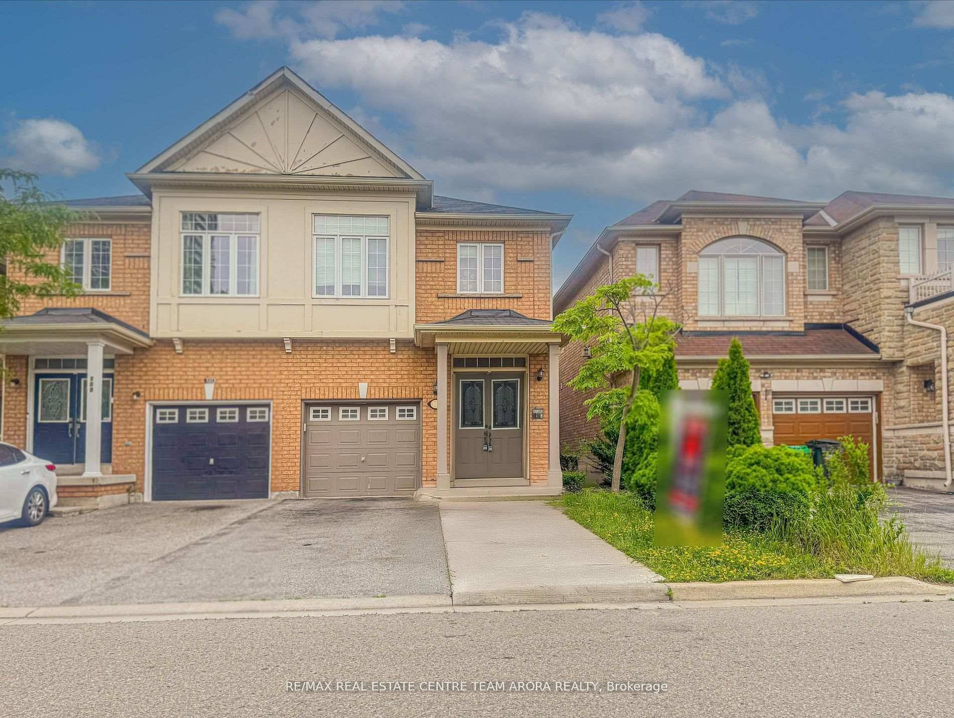 Stunning Semi Detached Home situated in prime location almost 2000 Square feet.