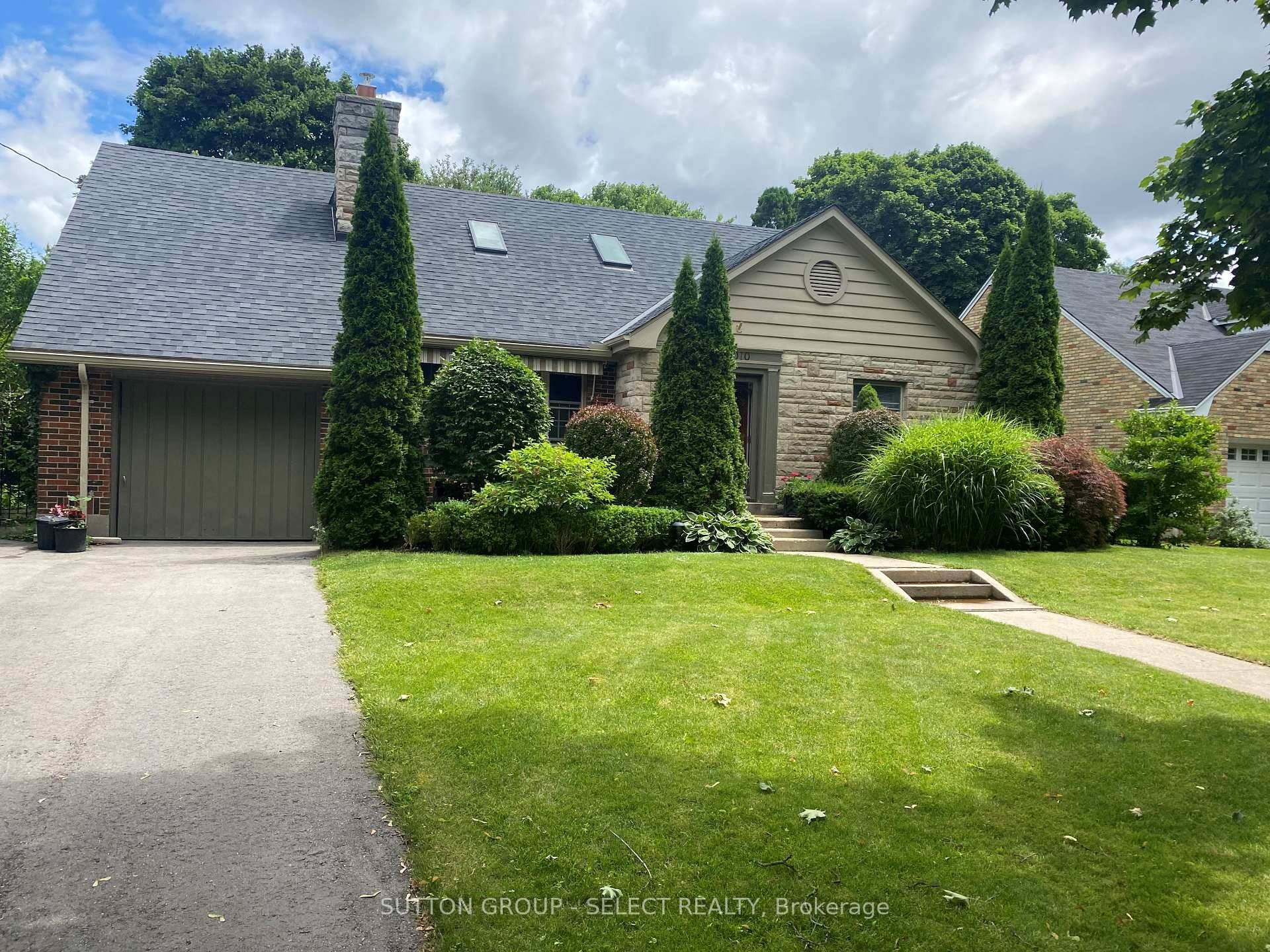 1010 Harrison Avenue is available for you, situated on one of Old North's sought after blocks.