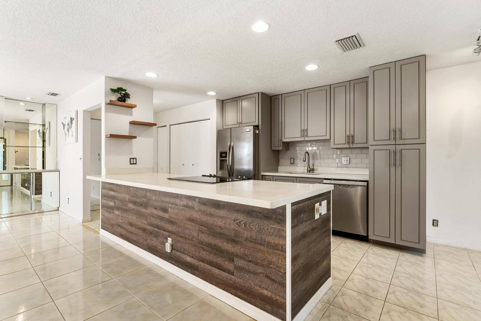 Welcome to easy living in this bright and spacious 2 bedroom, 2 bath villa perfect for all ages !