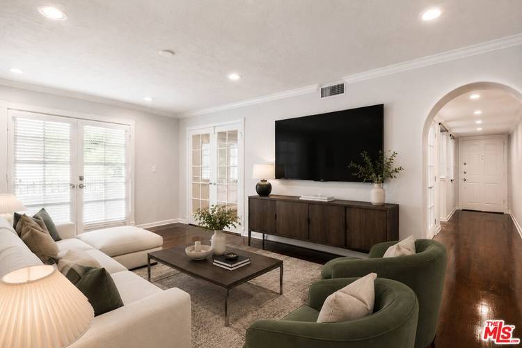 1118  S Cardiff Ave 3BR Beverlywood La