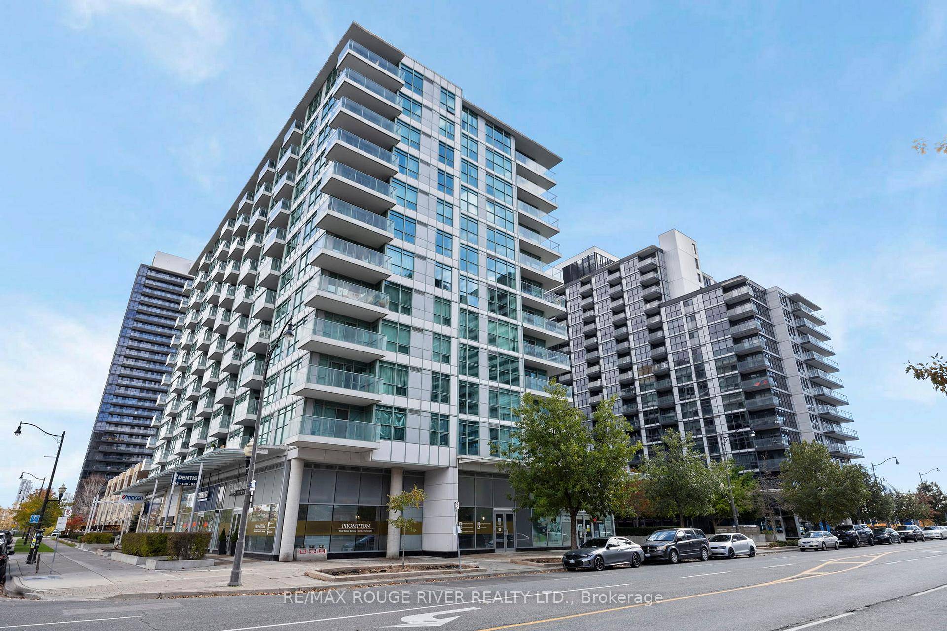 Welcome to Discovery II At Concord Park Place 1 Bedroom Study Condo 560 Sqft 47 Sqft Balcony, Convenient Location Leslie amp ; Sheppard Easy Access To 401, 404, Sheppard Subway, ...