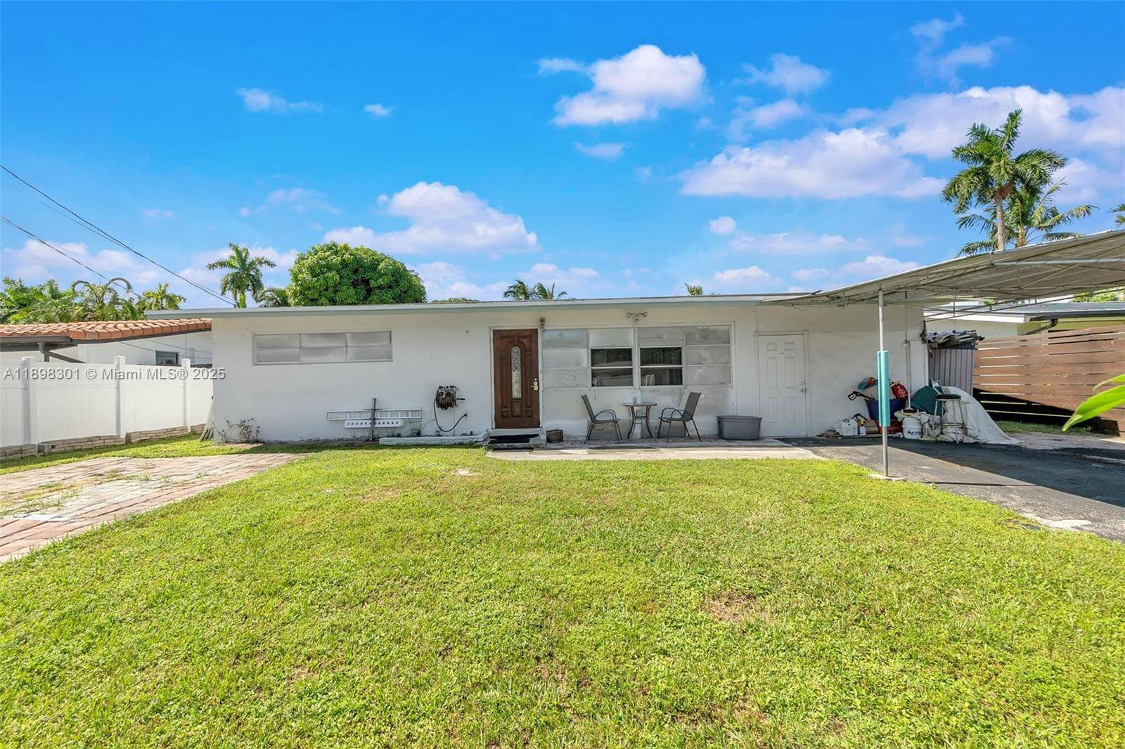 Discover this charming 3 bedroom, 2 bath home located in the highly desirable Lauderdale Isles neighborhood.