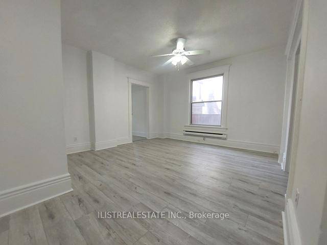 Large Main Floor One Bedroom Apartment in Prime Upper Beach Location !