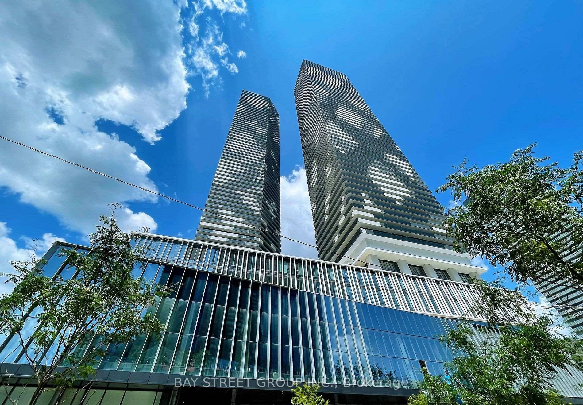 Welcome to the one year new, Menkes built luxury condo, perfectly positioned to offer the best of Toronto living.