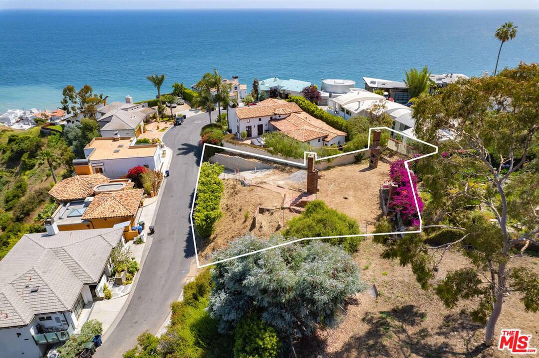 3851   Rambla Orienta Malibu La