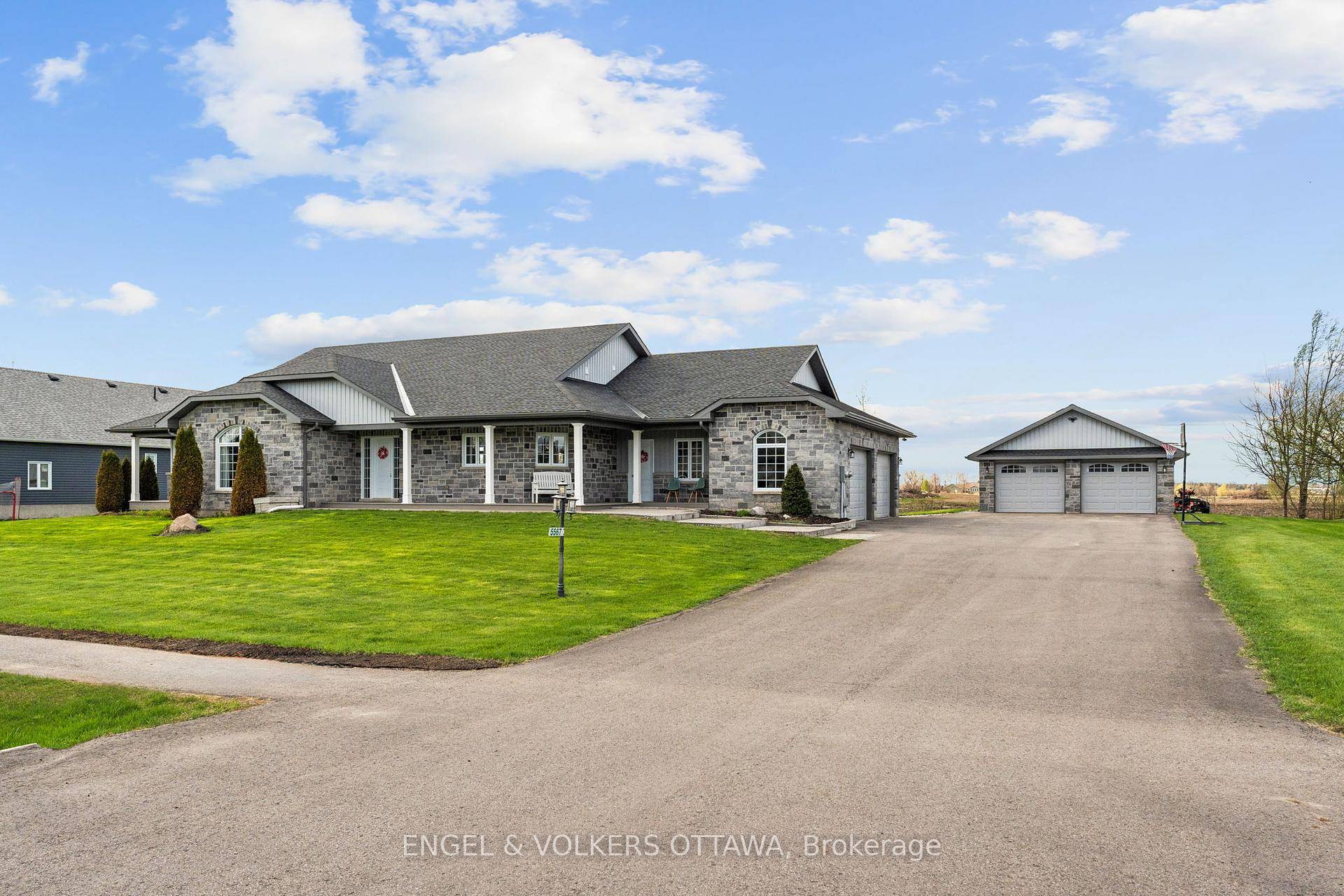 Welcome to 5567 Lombardy Drive, this exceptional bungalow custom built by Ian Drew, is located on one of the most sought after streets in Osgoode.