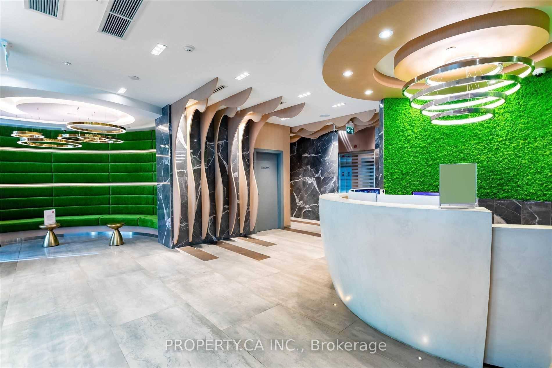 Amazing South Facing 1 Bedroom Unit With Unobstructed City Views In A Great Location At Yonge amp ; Carlton College With 100 Walk Score.