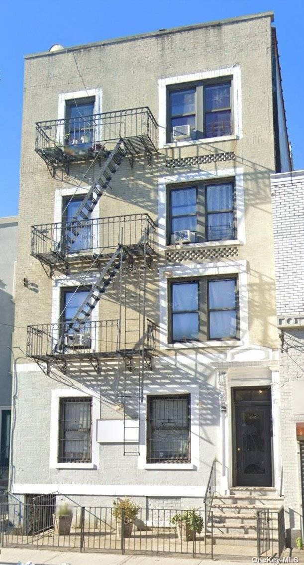 8 Unit Building Located in the Heart of Astoria.