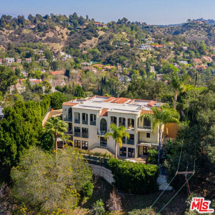 3110 Benedict Canyon Dr 6BR Beverly Hills Post Office | B.H.P.O. La