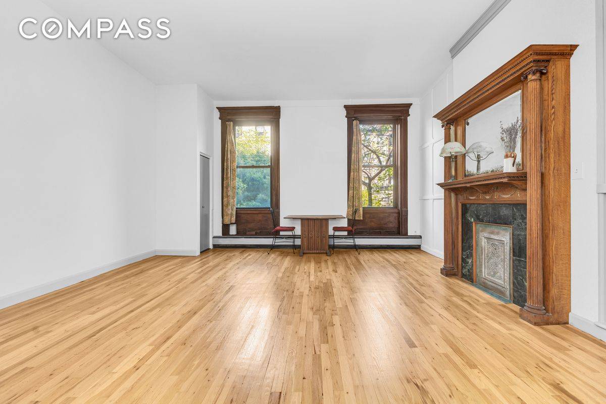 Charming Brownstone 1 Bedroom Loft with Original Details in Prime Fort Greene Located on one of Fort Greene s most beautiful landmarked blocks, 28 South Oxford Street offers a rare ...