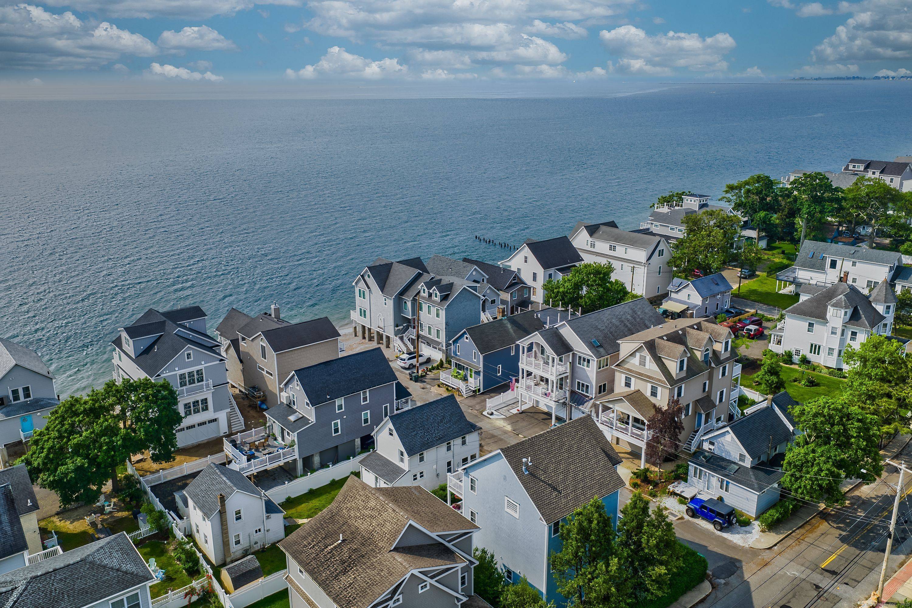 Just a few houses from the beach !