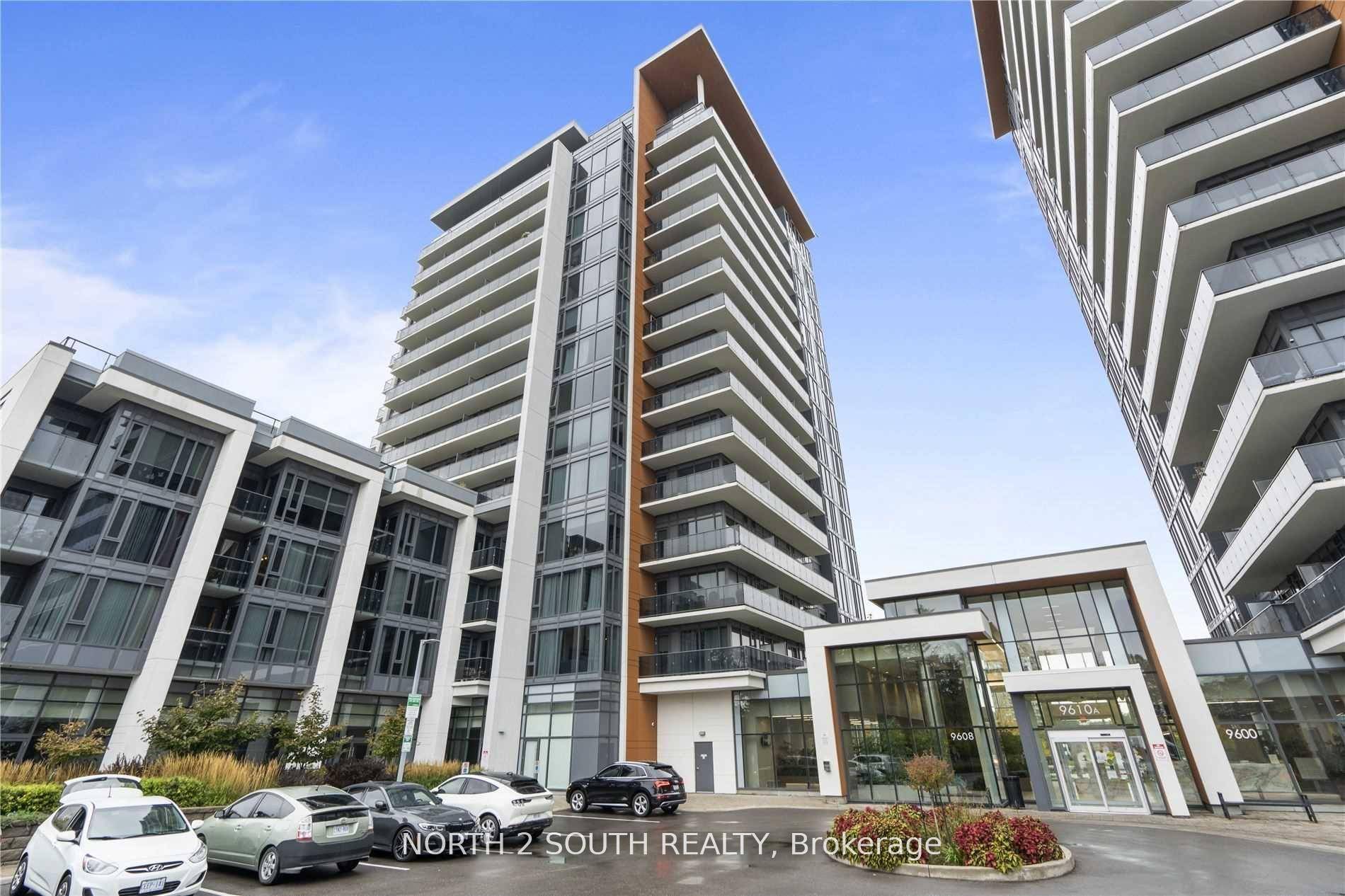 Welcome To The Luxurious Grand Palace Condos, Extremely Rare 1300 Sq Ft Outdoor Terrace.