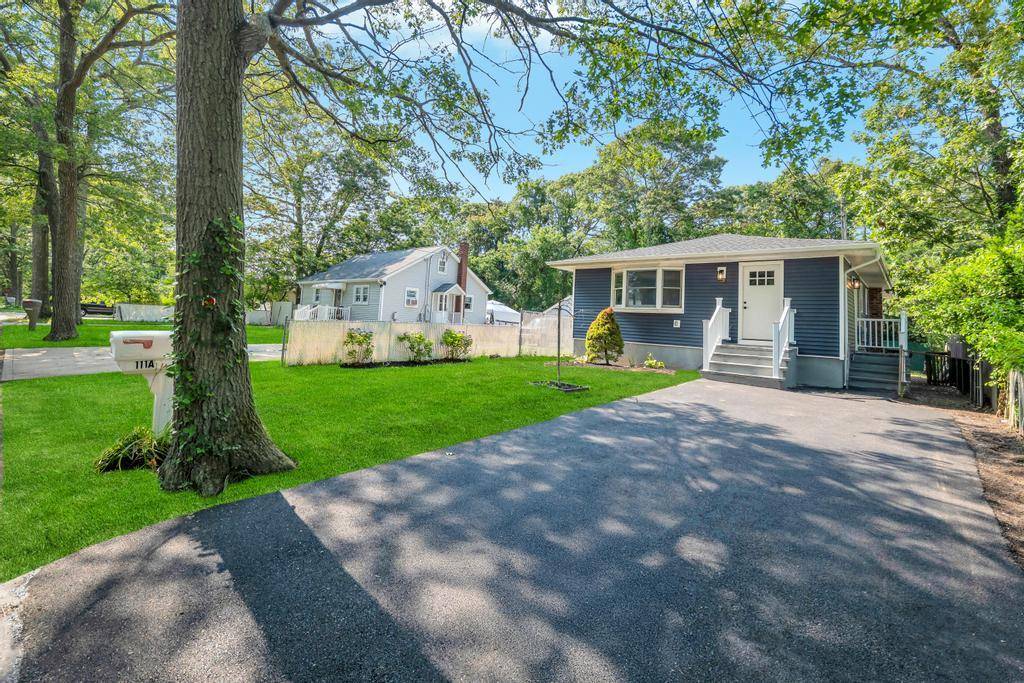 Beautiful, Fully renovated Home featuring 5 bedrooms, a brand new kitchen with Stainless steel Appliances, Quartz Counter Tops, and stylish finishes throughout.