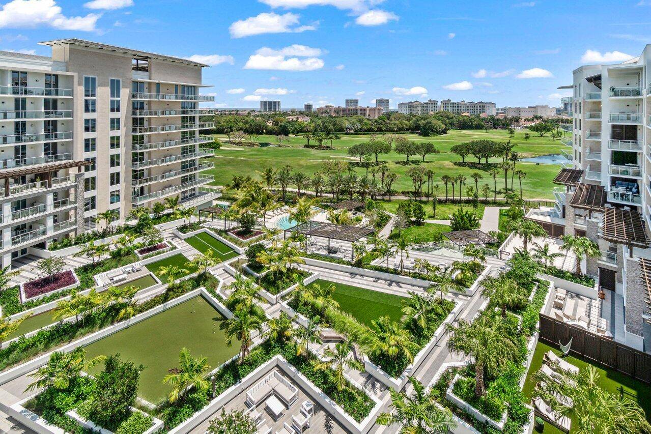 Palace in the sky ! ! This Spectacular 4 Bedroom plus Den Boasts Direct Ocean, Golf Course, Garden Views from every room of this lower PH Residence at ALINA 220 ...