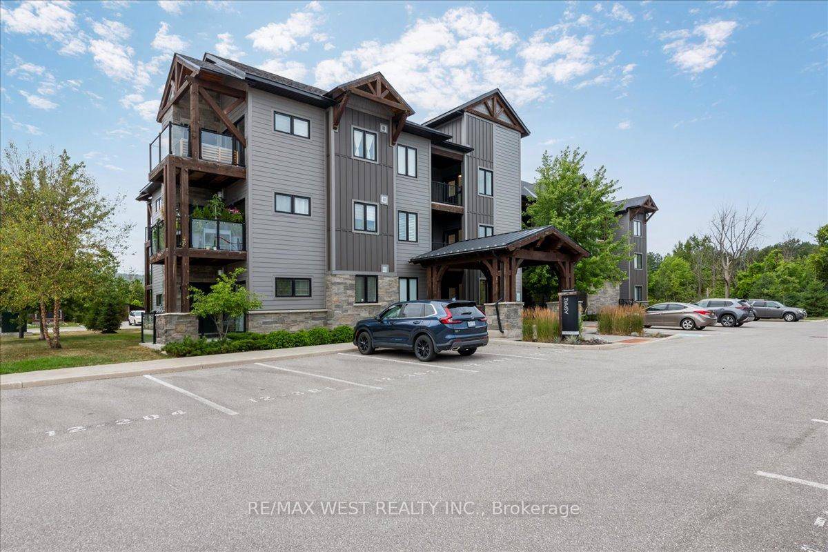 Mountain Escape Meets Modern Comfort Penthouse Living at Mountain House !