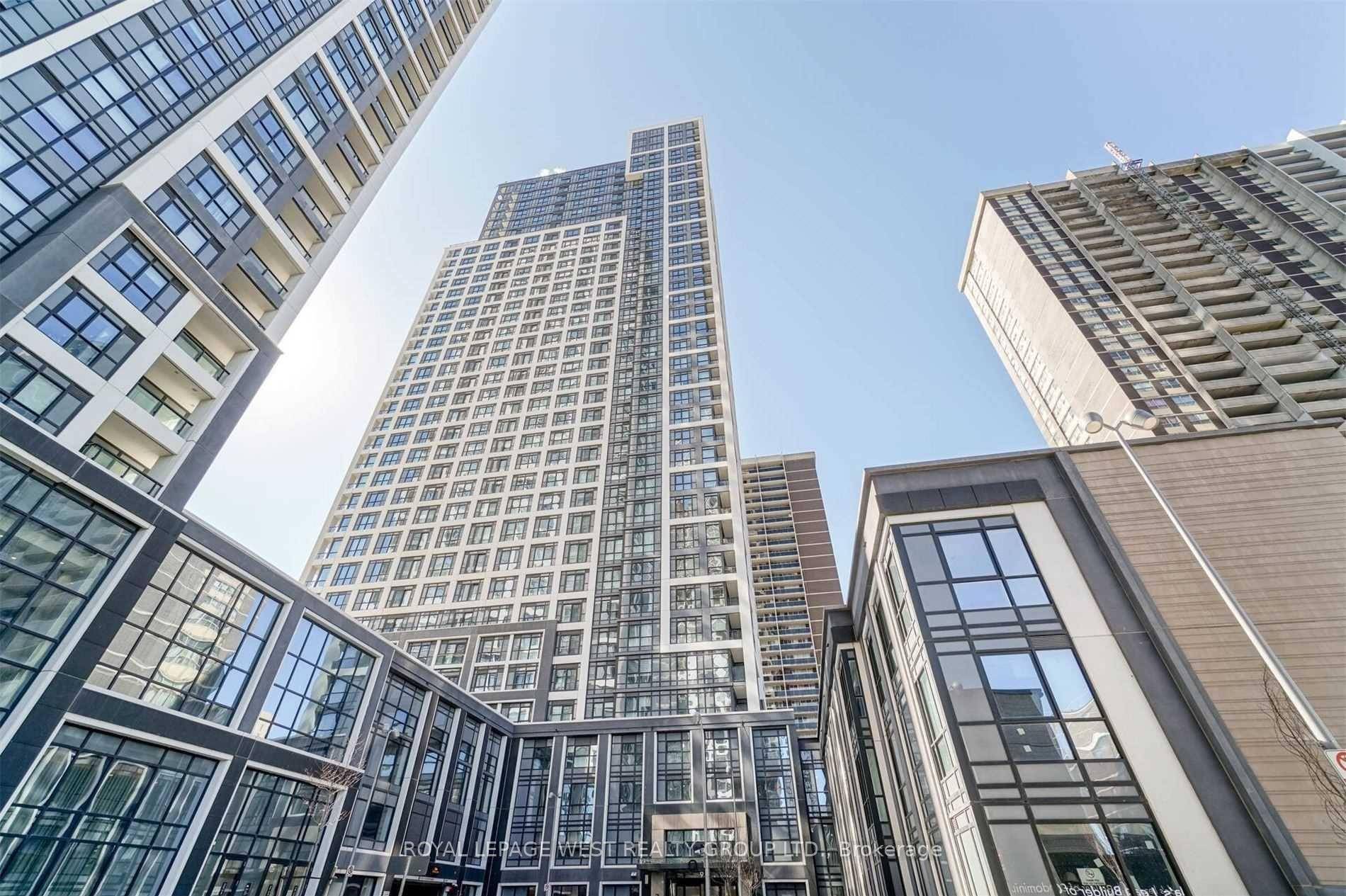 Enjoy carefree living at Bloorvista in this spacious, airy, and well designed 1 bedroom suite featuring laminate flooring throughout, a Juliette balcony, and sleek built in appliances.