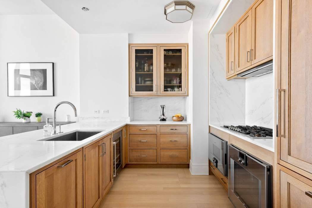 Experience luxury living at Four Seasons Private Residences New York, Downtown.