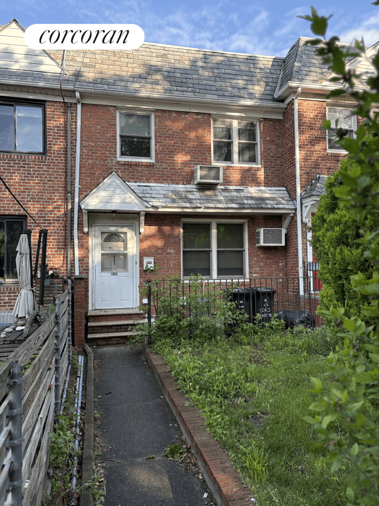 Opportunity Knocks in Bushwick !