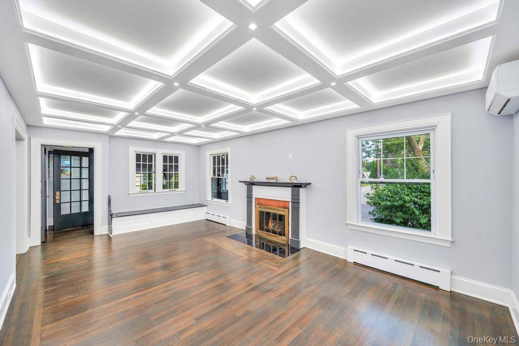 Welcome to an Exquisite residence where Craftsmanship meets Elegance.