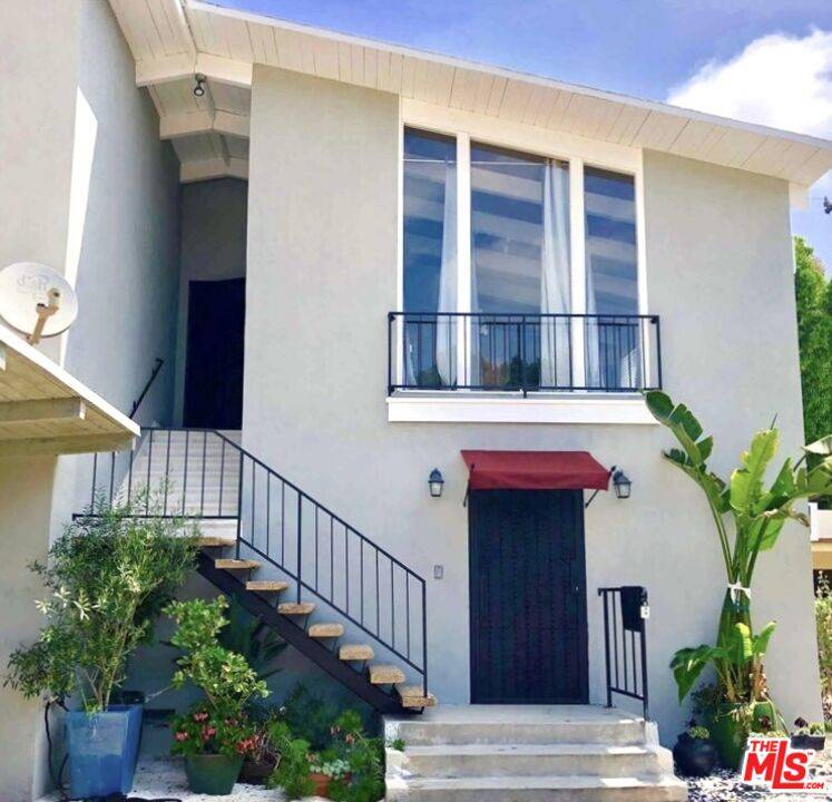 1152  N Ogden Dr 2.0 Hollywood Hills East LA