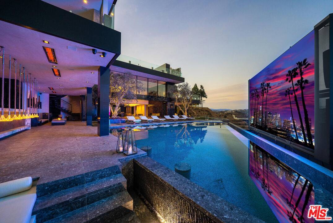 1200   Bel Air Rd 12BR Bel Air La