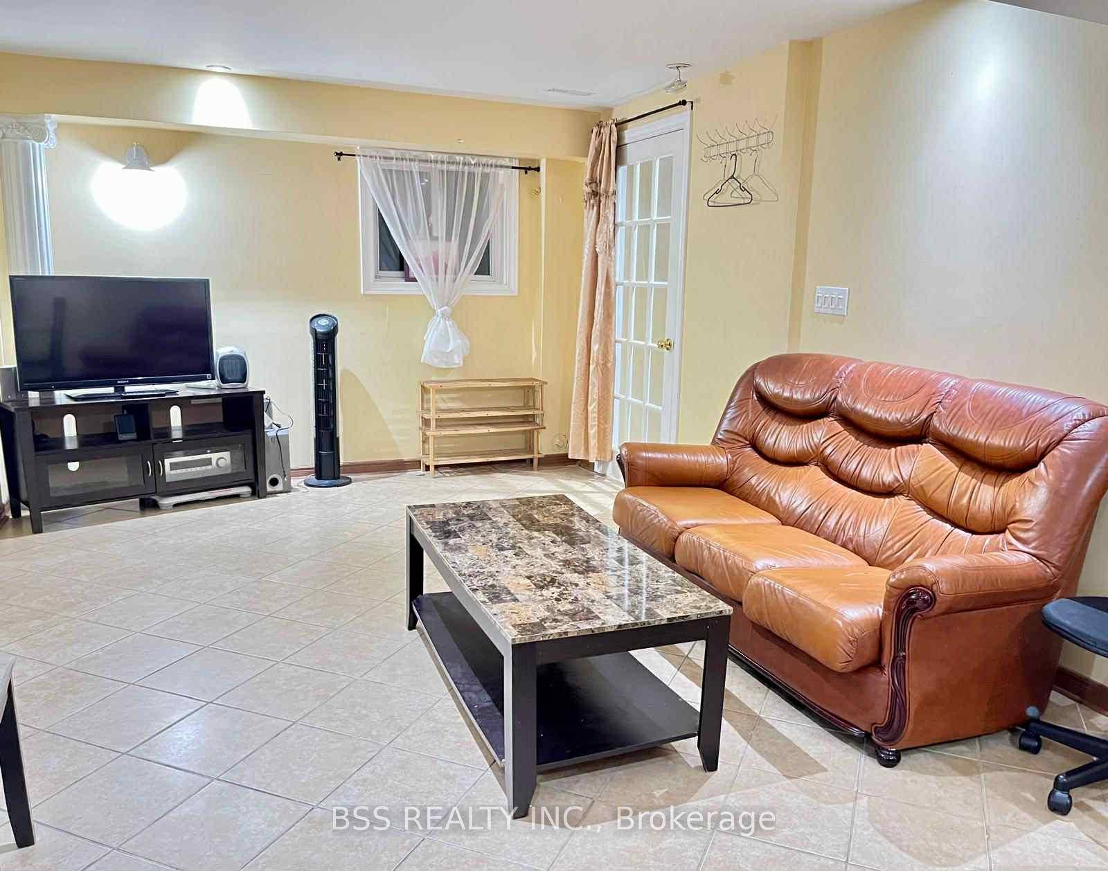 Welcome to this well maintained furnished 2 bedroom, 1 bath basement apartment including 1 Parking located in a quiet, family friendly neighbourhood.