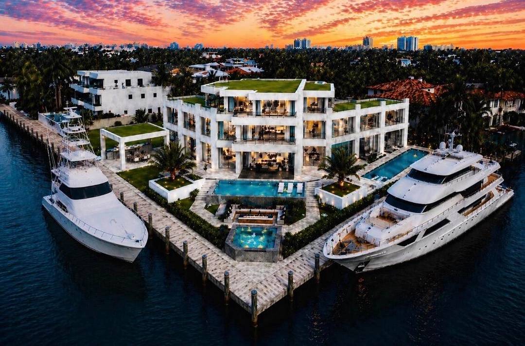 Modern Waterfront Masterpiece.
